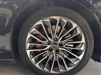 Audi A6 55 TFSI e quattro S tronic 7 Comp&eacute;tition Toit ouvrant / Attelage   - 33