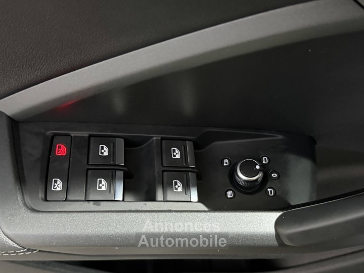 Audi Q3 45 TFSIe 245 ch S tronic 6 S line - 13