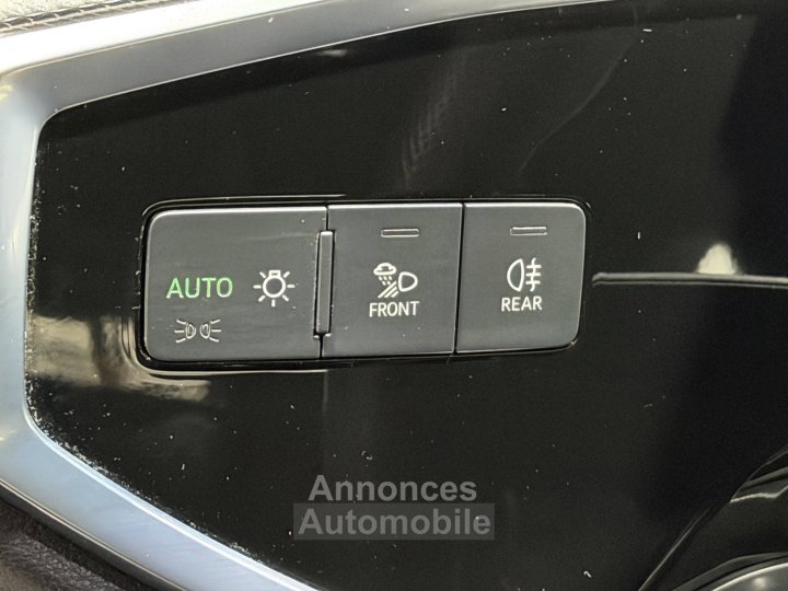 Audi Q3 45 TFSIe 245 ch S tronic 6 S line - 15