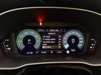 Audi Q3 45 TFSIe 245 ch S tronic 6 S line - 32