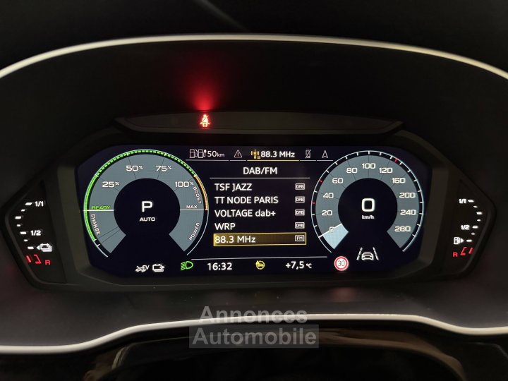 Audi Q3 45 TFSIe 245 ch S tronic 6 S line - 32