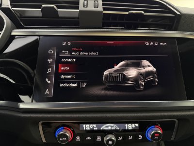 Audi Q3 45 TFSIe 245 ch S tronic 6 S line - 46