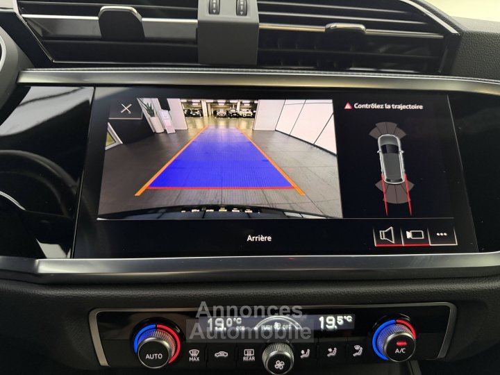 Audi Q3 45 TFSIe 245 ch S tronic 6 S line - 48