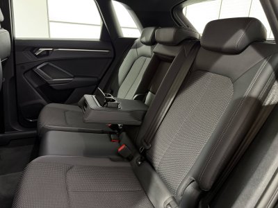 Audi Q3 45 TFSIe 245 ch S tronic 6 S line - 53