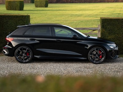 Audi RS3 Sportback   - 4