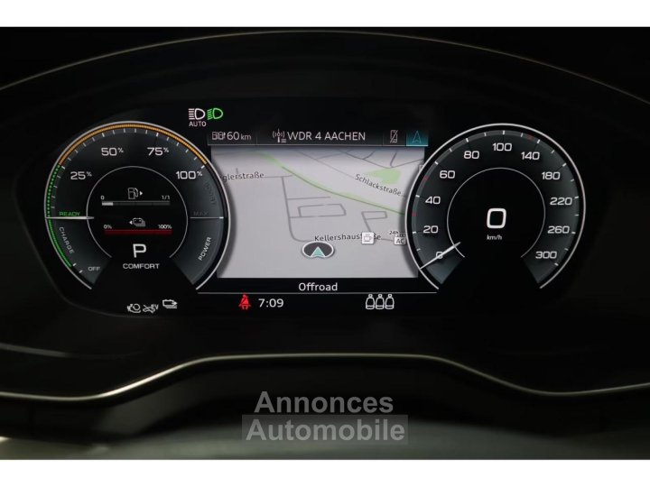 Audi Q5 Quattro 20 55 TFSI e - 367 - BV S-Tronic 2017 S line PHASE 2 - 9