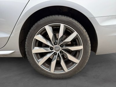 Audi A4 Avant 35 TFSI 150 S tronic 7 AVUS Toit ouvrant virtual cockpit 12 mois Garantie - 15