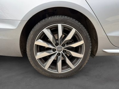 Audi A4 Avant 35 TFSI 150 S tronic 7 AVUS Toit ouvrant virtual cockpit 12 mois Garantie - 16