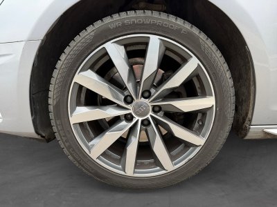 Audi A4 Avant 35 TFSI 150 S tronic 7 AVUS Toit ouvrant virtual cockpit 12 mois Garantie - 17