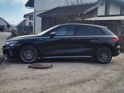 Audi A3 Sportback 40 TFSIe 204 S tronic 6 S Line SUIVI   - 4