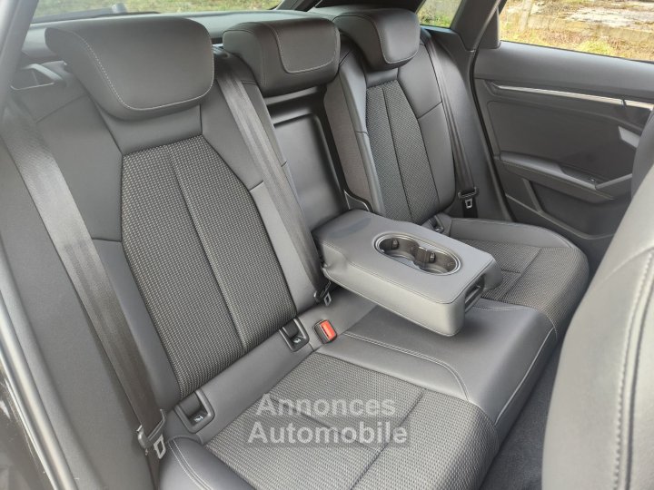 Audi A3 Sportback 40 TFSIe 204 S tronic 6 S Line SUIVI - 12