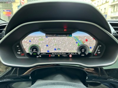 Audi Q3 Sportback 45 TFSIe 245 ch S tronic 6 S line   - 9