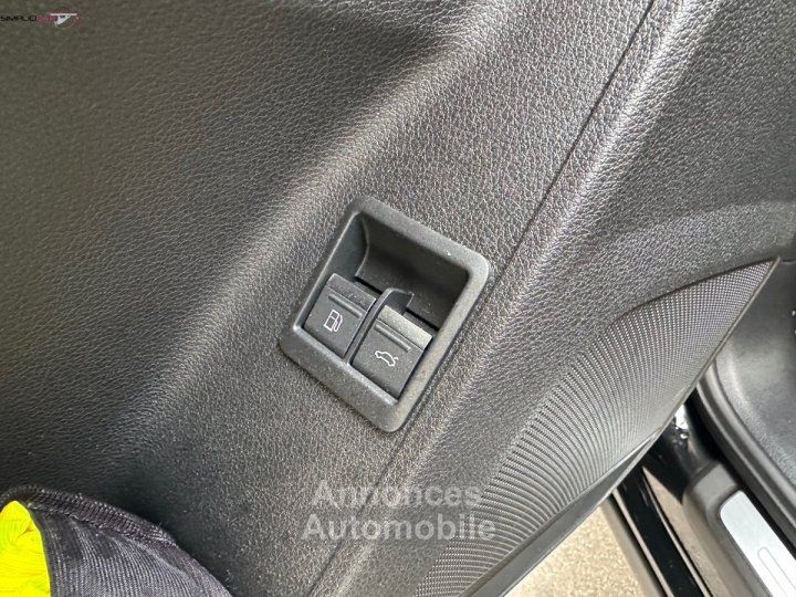 Audi Q3 Sportback 45 TFSIe 245 ch S tronic 6 S line - 16