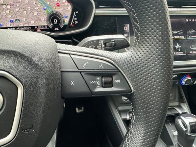 Audi Q3 Sportback 45 TFSIe 245 ch S tronic 6 S line   - 19