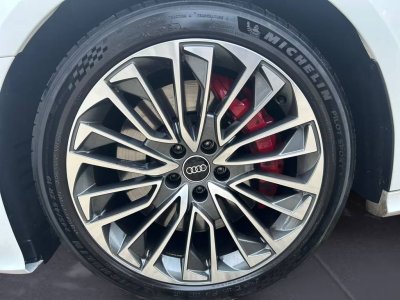 Audi A6 Avant 55 TFSIe quattro S tronic S line *MATRI   - 10