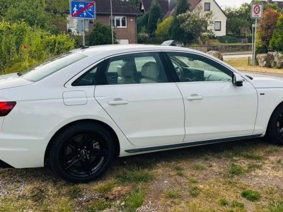 Audi A4 45 TFSI quattro S line   - 6