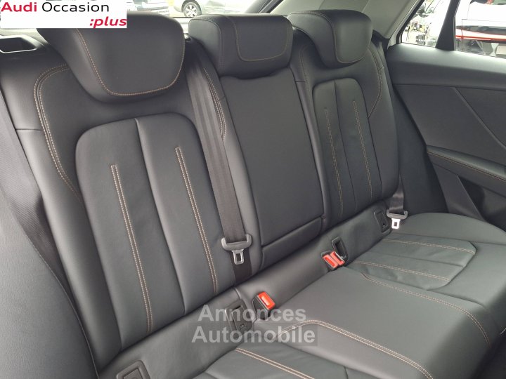 Audi Q2 35 TFSI 150 S tronic 7 Design Luxe - 9