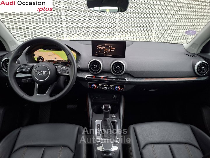 Audi Q2 35 TFSI 150 S tronic 7 Design Luxe - 17