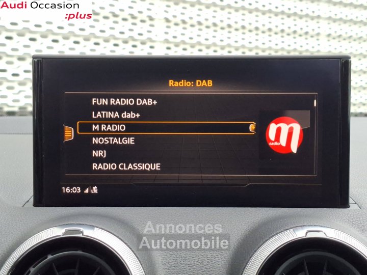 Audi Q2 35 TFSI 150 S tronic 7 Design Luxe - 20