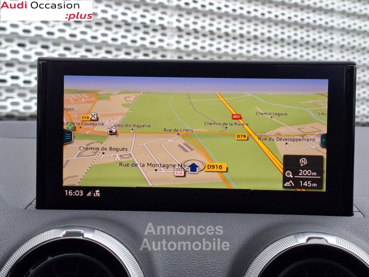 Audi Q2 35 TFSI 150 S tronic 7 Design Luxe - 24