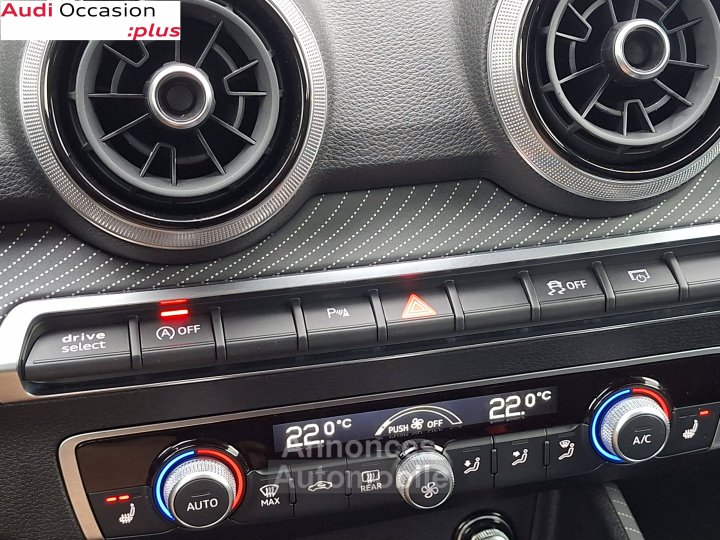 Audi Q2 35 TFSI 150 S tronic 7 Design Luxe - 32