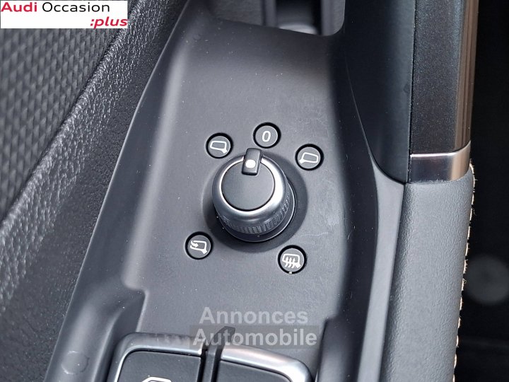 Audi Q2 35 TFSI 150 S tronic 7 Design Luxe - 38