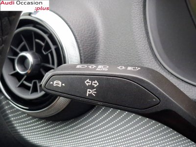 Audi Q2 35 TFSI 150 S tronic 7 Design Luxe - 42