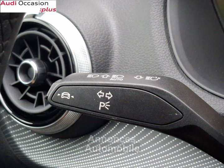 Audi Q2 35 TFSI 150 S tronic 7 Design Luxe - 42