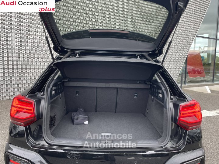 Audi Q2 35 TFSI 150 S tronic 7 Design Luxe - 15