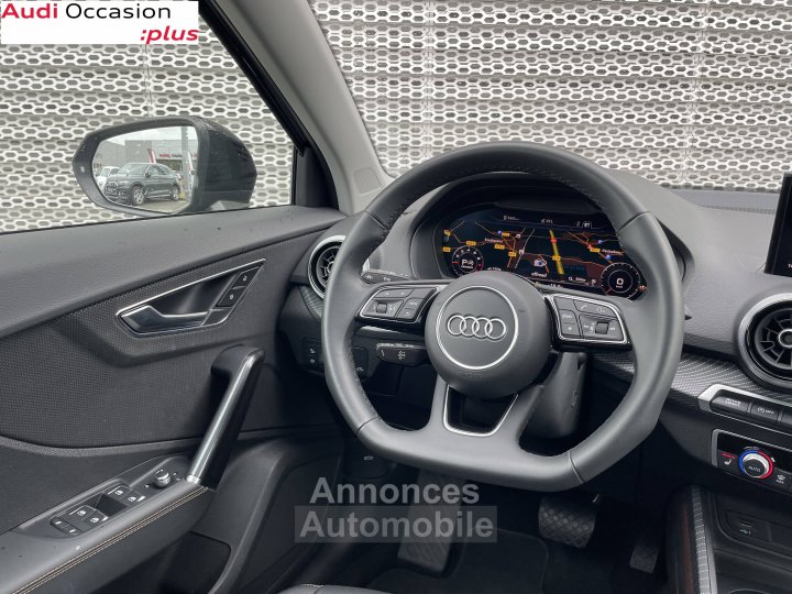 Audi Q2 35 TFSI 150 S tronic 7 Design Luxe - 23