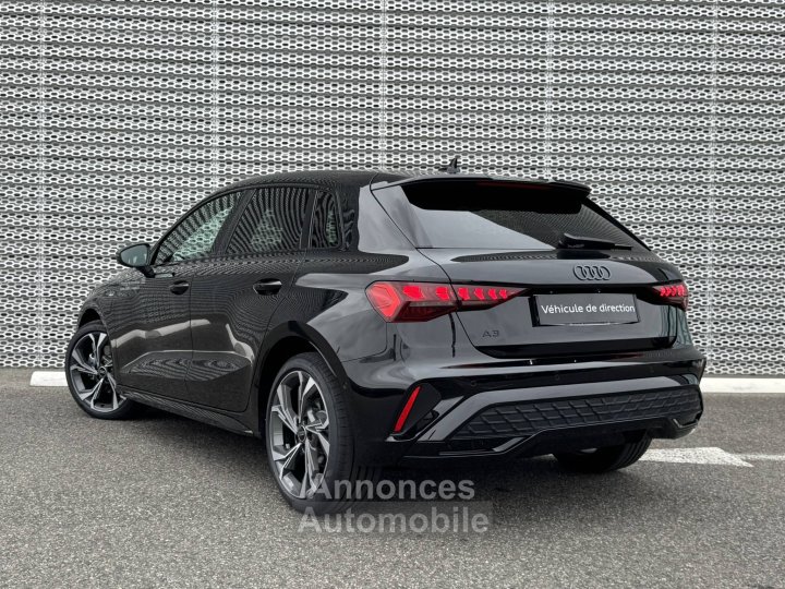 Audi A3 Sportback 40 TFSI e Hybride rechargeable 204 S tronic 6 S line - 4