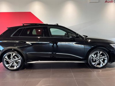 Audi A3 Sportback 35 TFSI Mild Hybrid 150 S tronic 7 S line   - 3