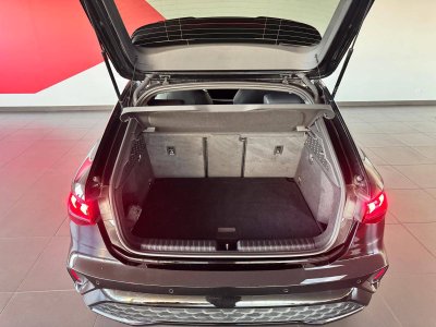 Audi A3 Sportback 35 TFSI Mild Hybrid 150 S tronic 7 S line   - 10