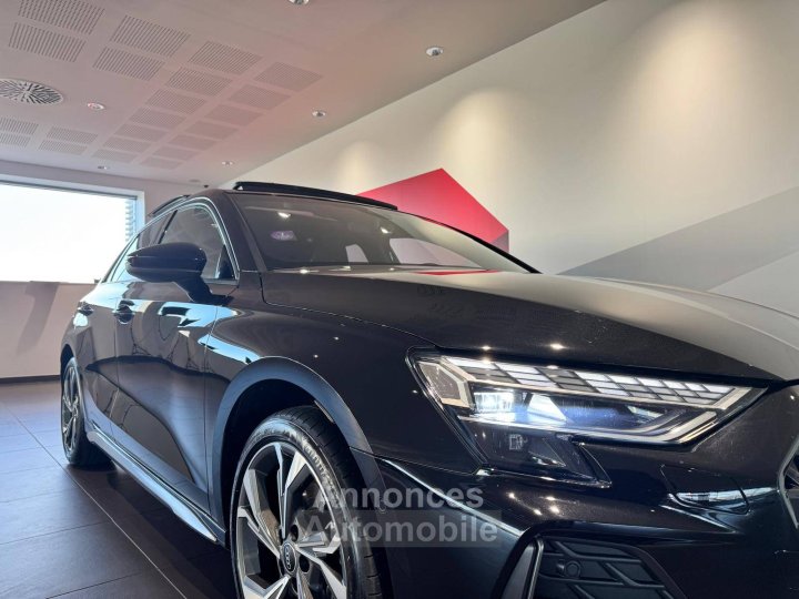 Audi A3 Sportback 35 TFSI Mild Hybrid 150 S tronic 7 S line - 4