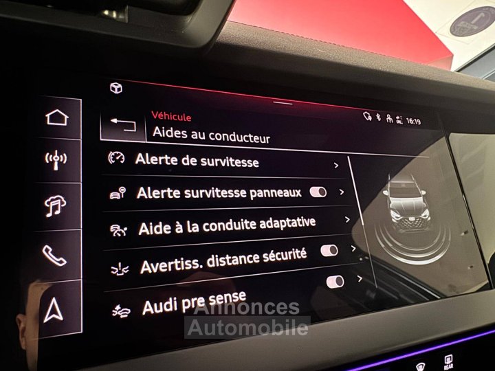 Audi A3 Sportback 35 TFSI Mild Hybrid 150 S tronic 7 S line - 29