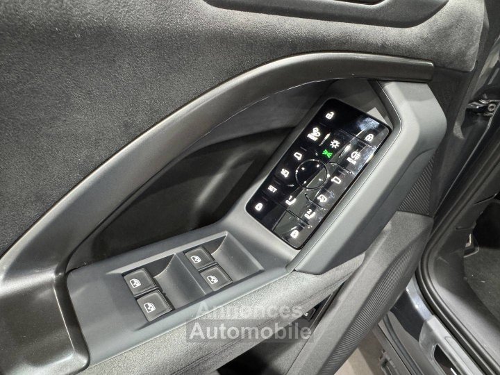 Audi Q5 Sportback TFSI 204 ch Hybride S tronic 7 Quattro S line - 15
