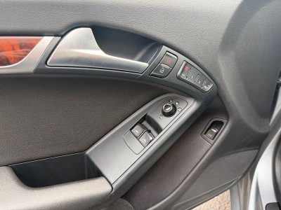 Audi A5 Coup&eacute; 32 V6 FSI 265ch QUATTRO AMBITION LUXE - X&eacute;non Plus, Cuir Milano, Si&egrave;ges chauffants   - 12