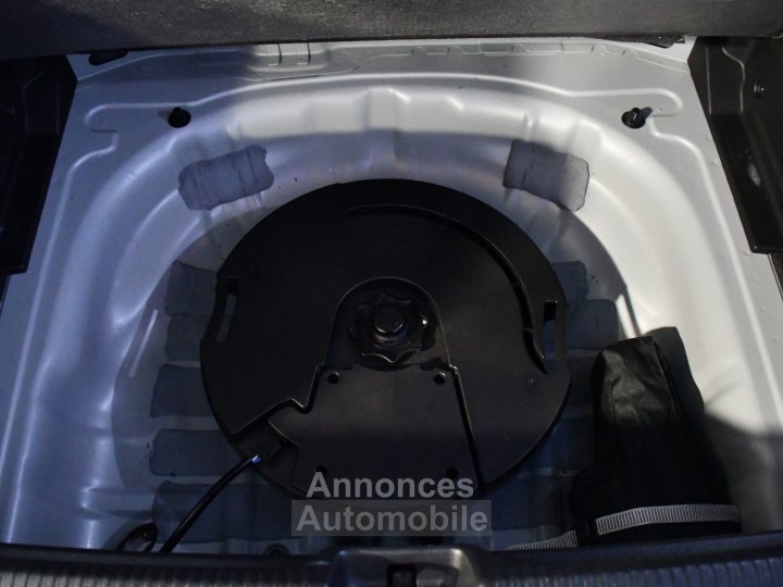 Audi Q2 Design Luxe 35 TFSI 150 S-Tronic GPS Virtual TO Caméra Régulateur Drive LED Hayon Pré Sense JA 18 - 17