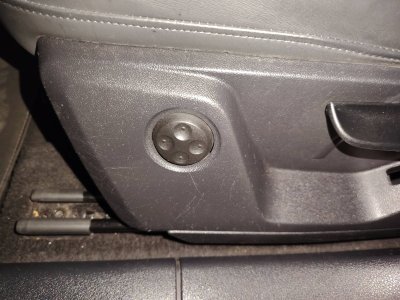 Audi Q2 15 35 TFSI 150ch S line Plus S tronic 7   - 13