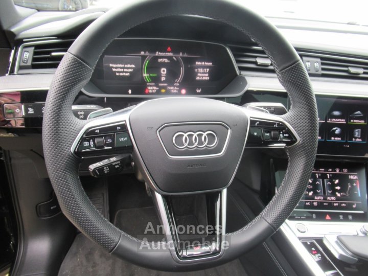 Audi Q8 55 E-TRON sport SLINE 3112 - 12