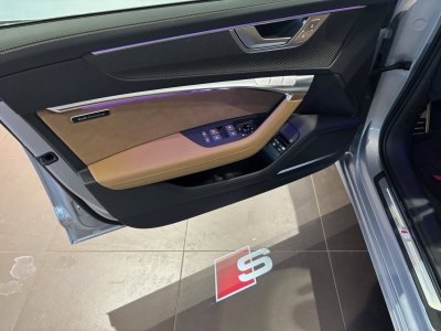 Audi A6 AVANT Avant 55 TFSIe 367 ch S tronic 7 Quattro Competition   - 12