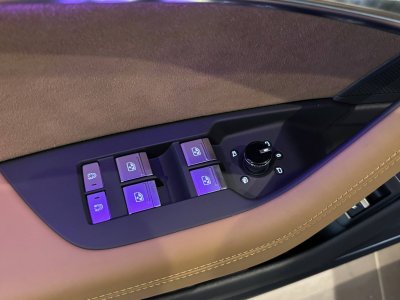 Audi A6 AVANT Avant 55 TFSIe 367 ch S tronic 7 Quattro Competition   - 13