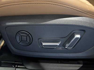 Audi A6 AVANT Avant 55 TFSIe 367 ch S tronic 7 Quattro Competition   - 15