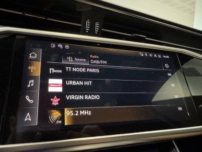 Audi A6 AVANT Avant 55 TFSIe 367 ch S tronic 7 Quattro Competition   - 27