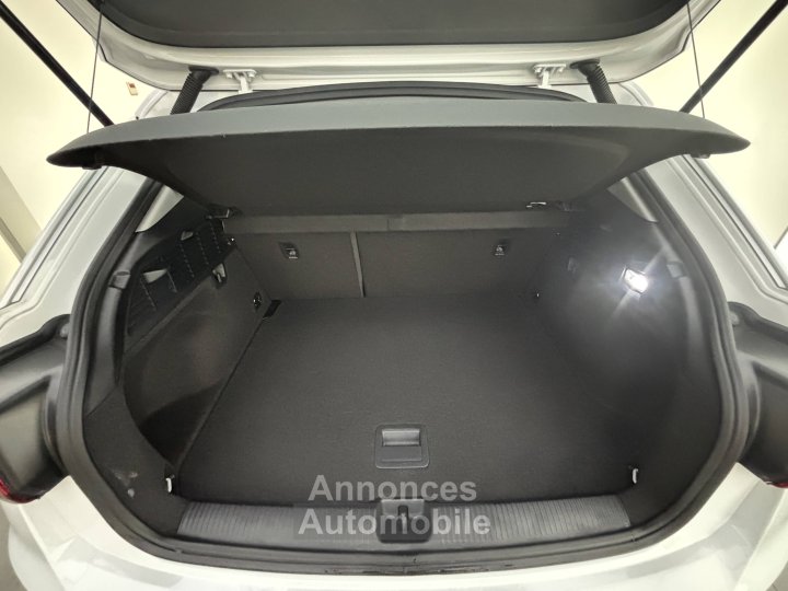 Audi Q2 35 TFSI COD 150 BVM6 Sport - 11