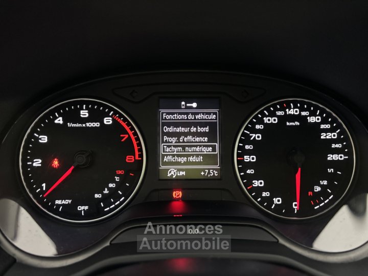 Audi Q2 35 TFSI COD 150 BVM6 Sport - 28