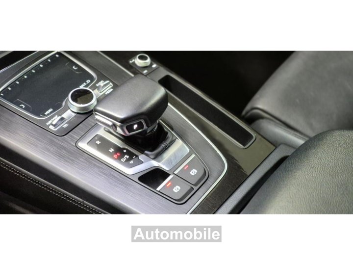 Audi Q5 Quattro 20 TDI - 190 AVUS / FRANCAISE / PANO / PNEUMATIQUES / HISTORIQUE - 13