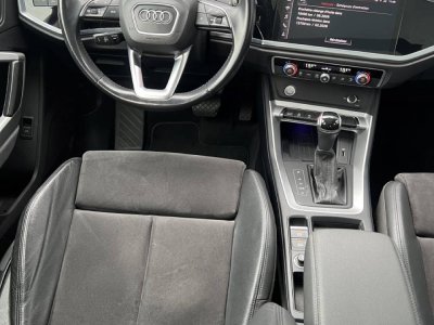 Audi Q3 35 TFSI 150ch Design Luxe 126g   - 15