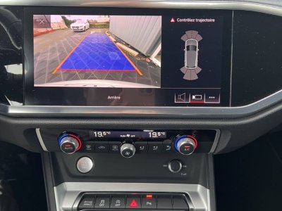 Audi Q3 35 TFSI 150ch Design Luxe 126g   - 22