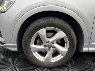 Audi Q3 35 TFSI 150ch Design Luxe 126g   - 25